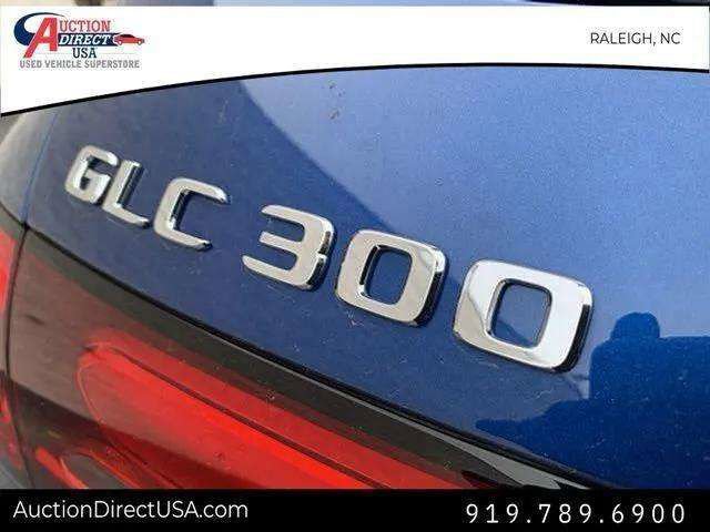 Used 2023 Mercedes-Benz GLC 300 image 36