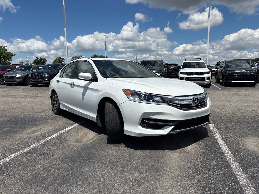 Used 2016 Honda Accord LX image 10