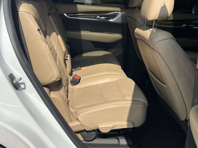 Used 2020 Cadillac XT6 FWD image 25
