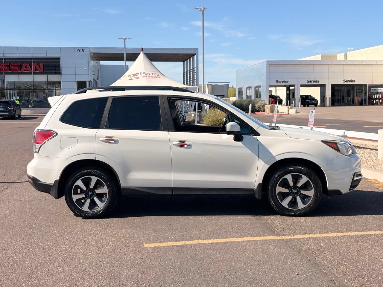 Used 2018 Subaru Forester 2.5i Premium w/ All-Weather Package AWD/4WD image 7