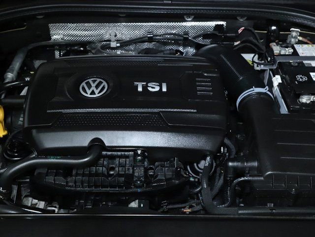 Certified 2025 Volkswagen Jetta GLI Autobahn image 35