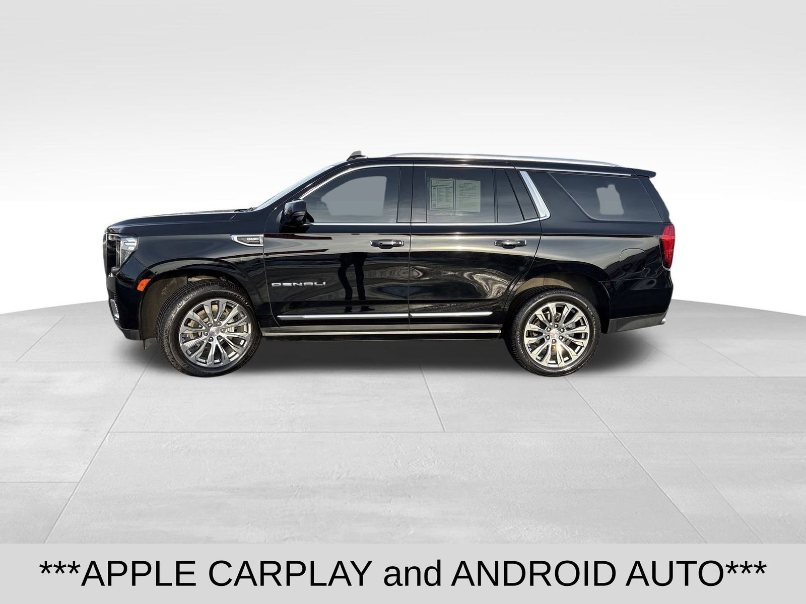 Used 2021 GMC Yukon Denali image 2