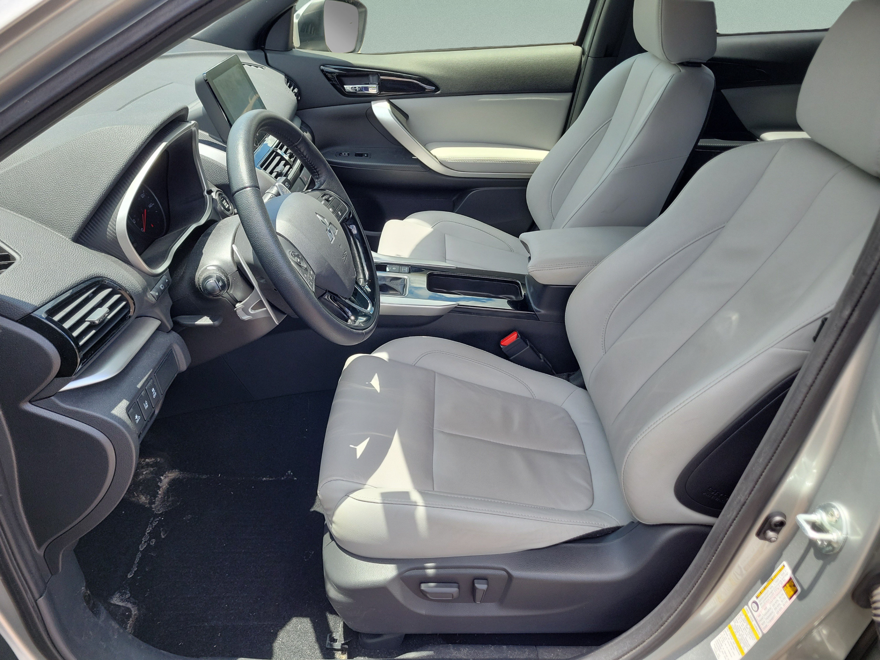 Used 2024 Mitsubishi Eclipse Cross SE AWD/4WD image 24