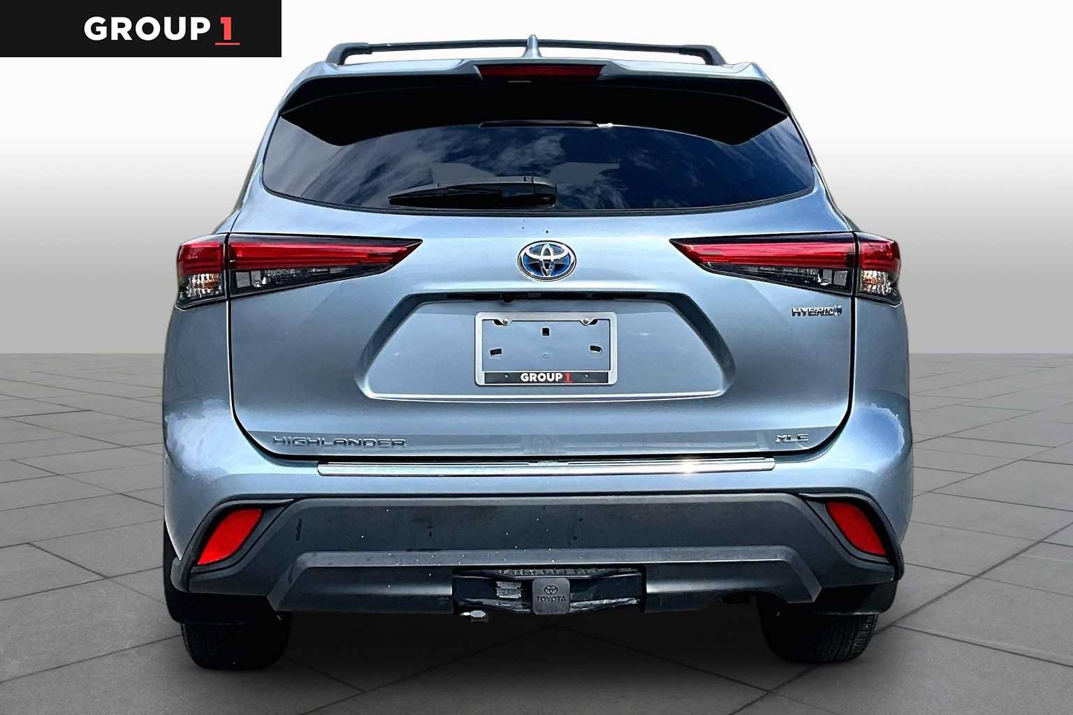 Certified 2020 Toyota Highlander XLE AWD/4WD image 5
