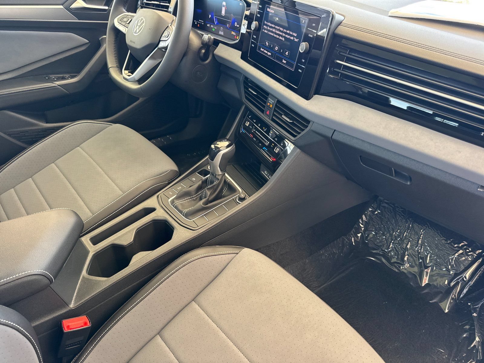 New 2026 Volkswagen Jetta SE FWD image 15
