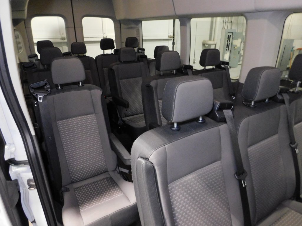 Used 2023 Ford Transit 350 XLT image 45