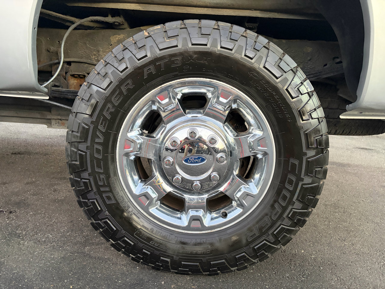 Used 2016 Ford F250 XLT w/ XLT Premium Package image 18