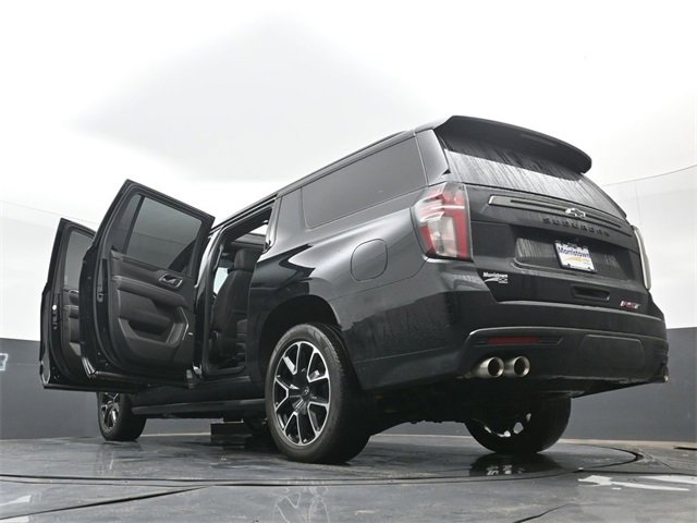 Used 2022 Chevrolet Suburban RST w/ Sport Performance Package image 61