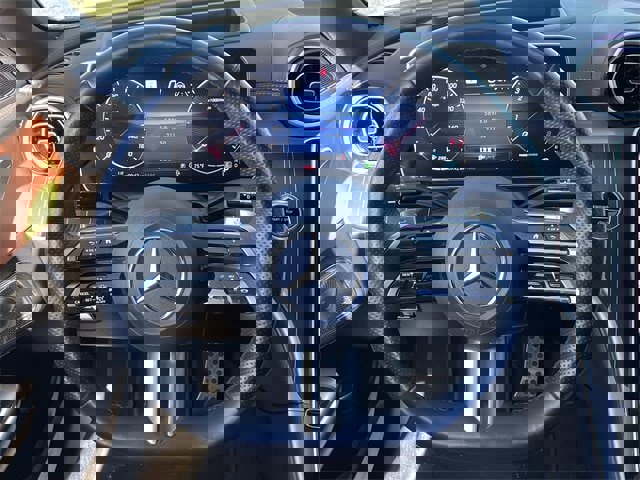 Used 2024 Mercedes-Benz C 300 4MATIC Sedan image 12