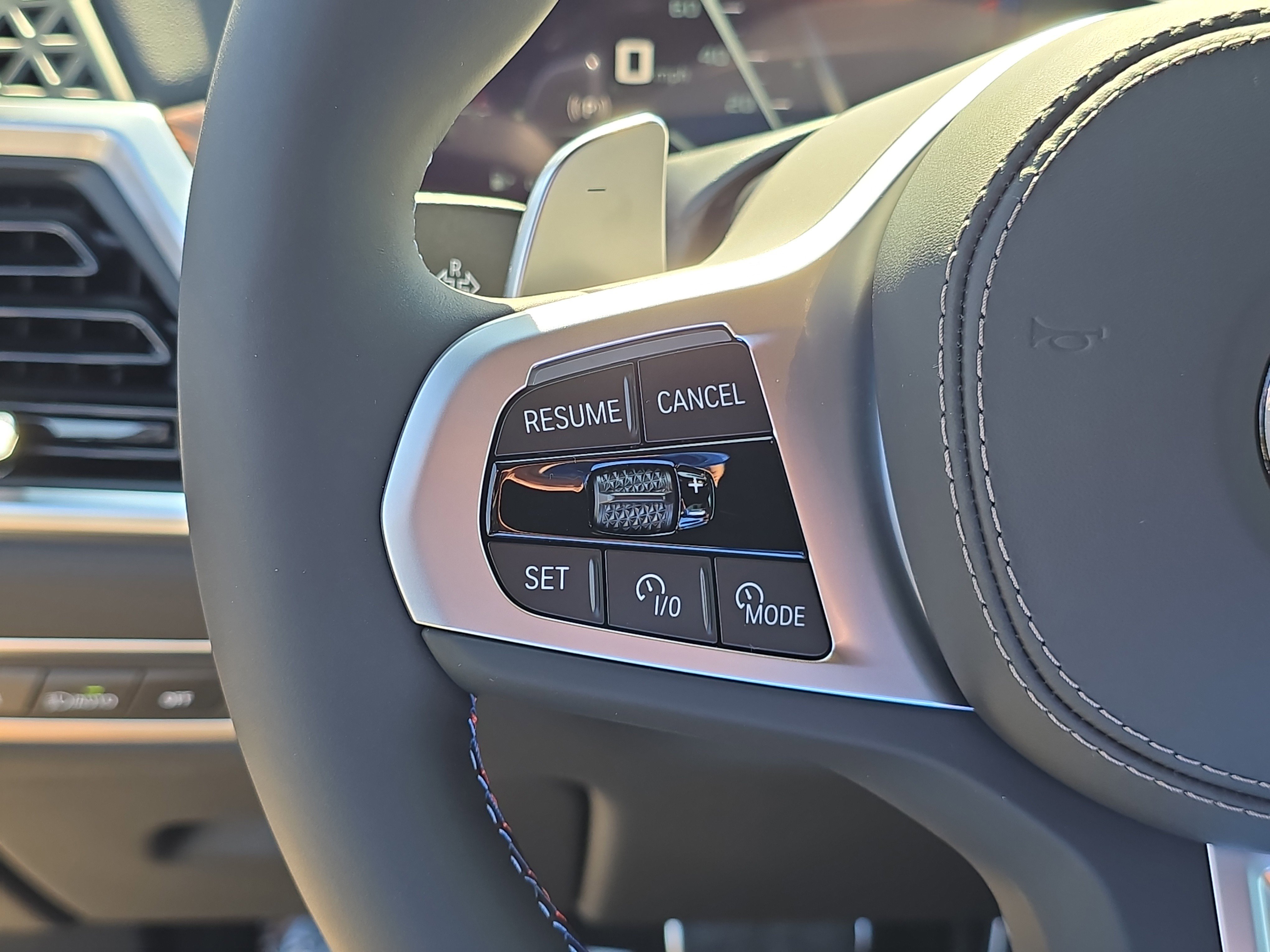 New 2026 BMW X7 M60i image 34