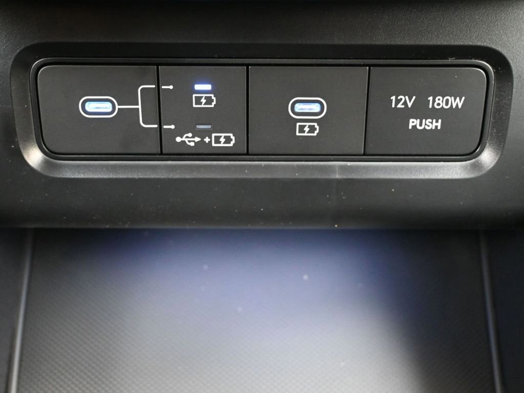 New 2026 Hyundai Tucson Limited image 35