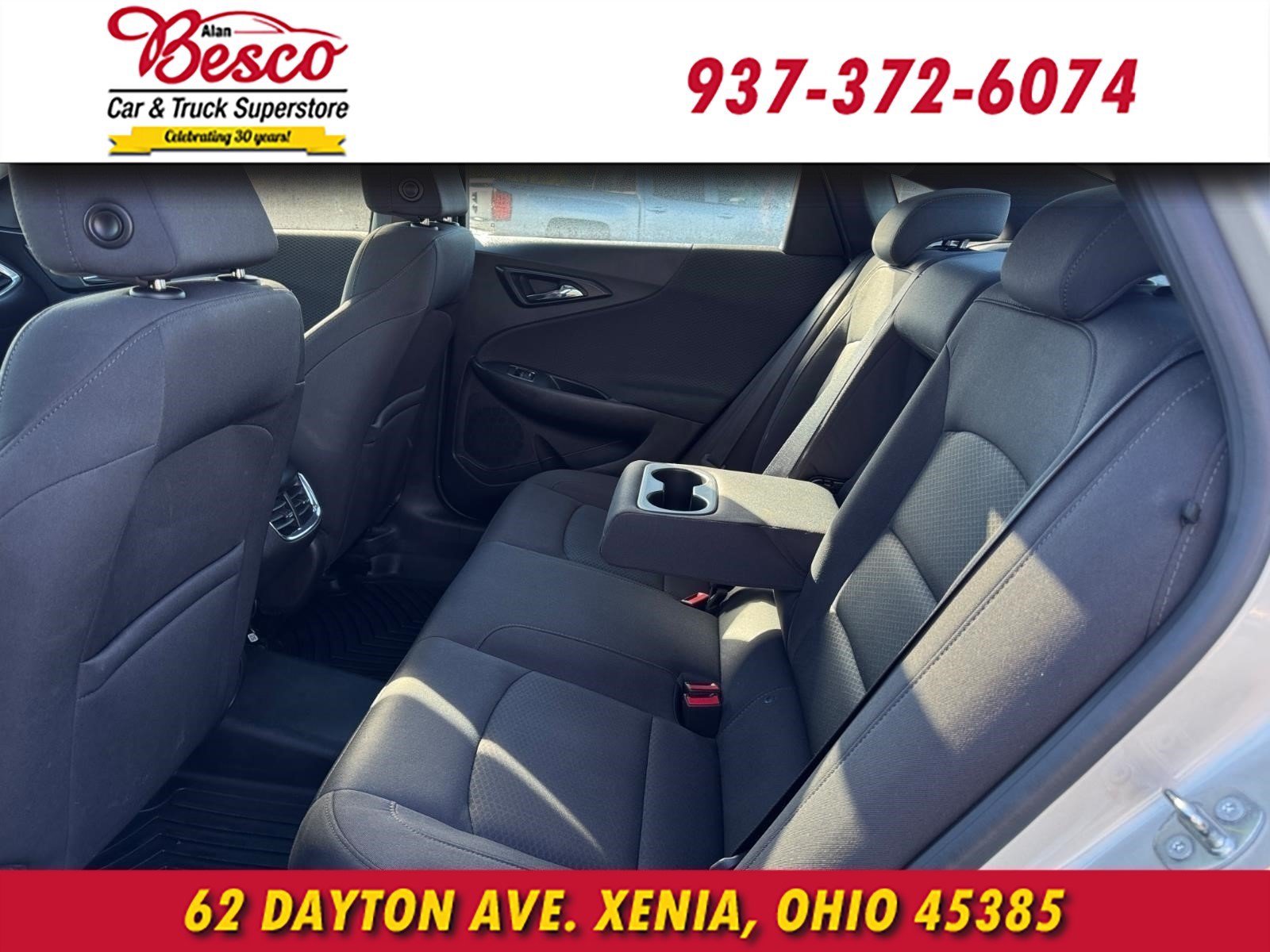 Used 2016 Chevrolet Malibu LT FWD image 8