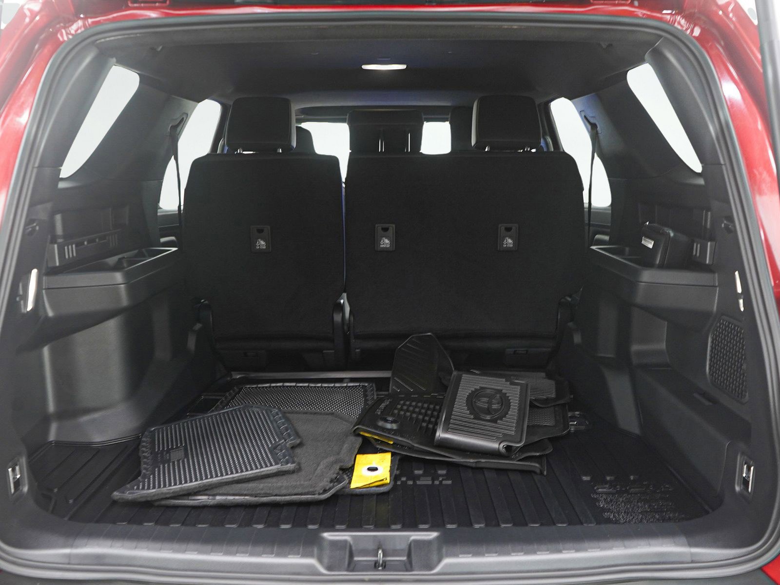 Used 2025 Toyota 4Runner TRD Off-Road Premium image 9