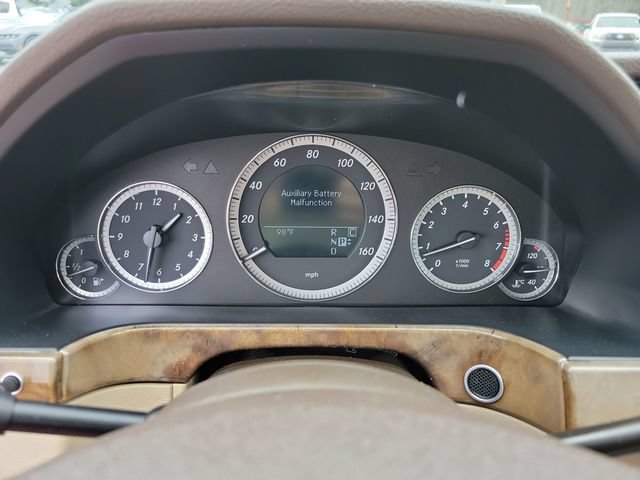 Used 2010 Mercedes-Benz E 350 Sedan w/ Premium 1 Pkg image 26