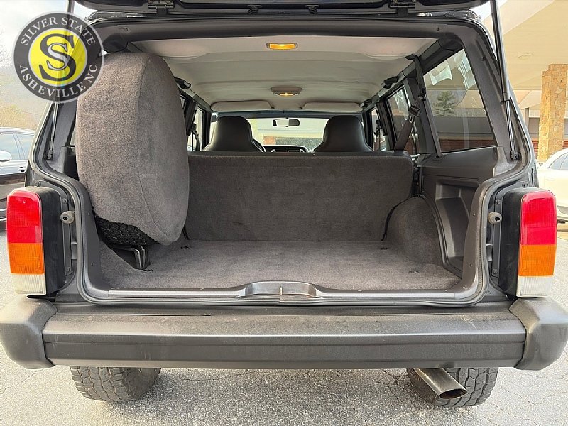 Used 2001 Jeep Cherokee Sport image 22