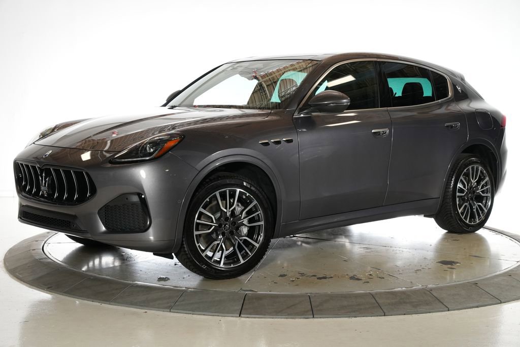 New 2025 Maserati Grecale GT image 1