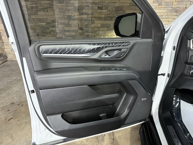 Used 2024 GMC Yukon Denali w/ Max Trailering Package image 11