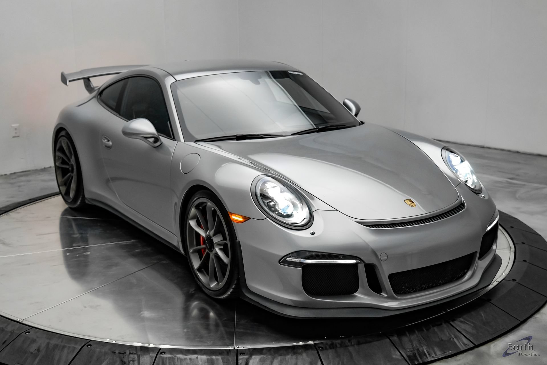 Used 2015 Porsche 911 GT3 RWD image 26
