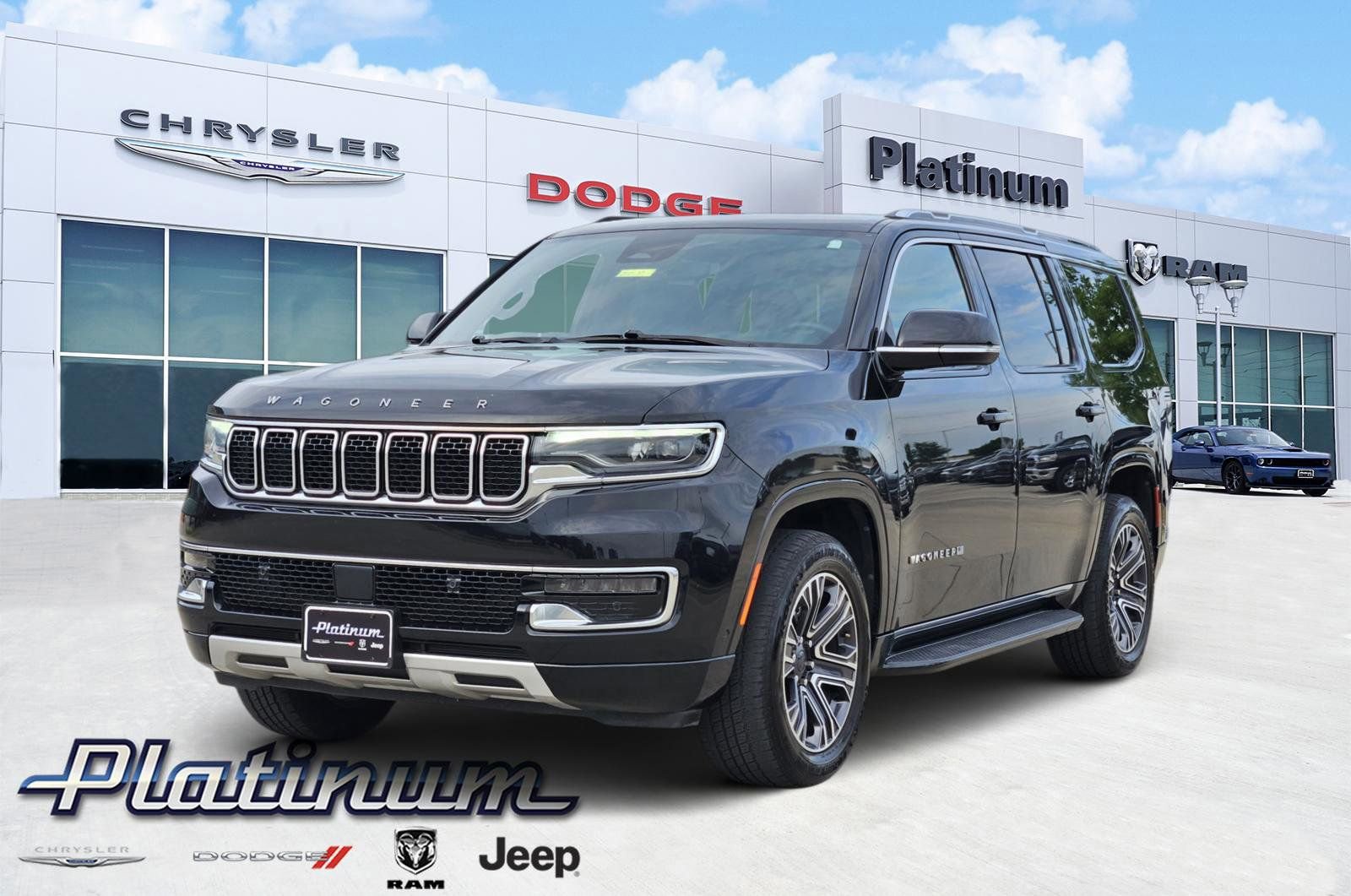 Used 2024 Jeep Wagoneer Series II w/ Flexible Seating Group RWD video 2