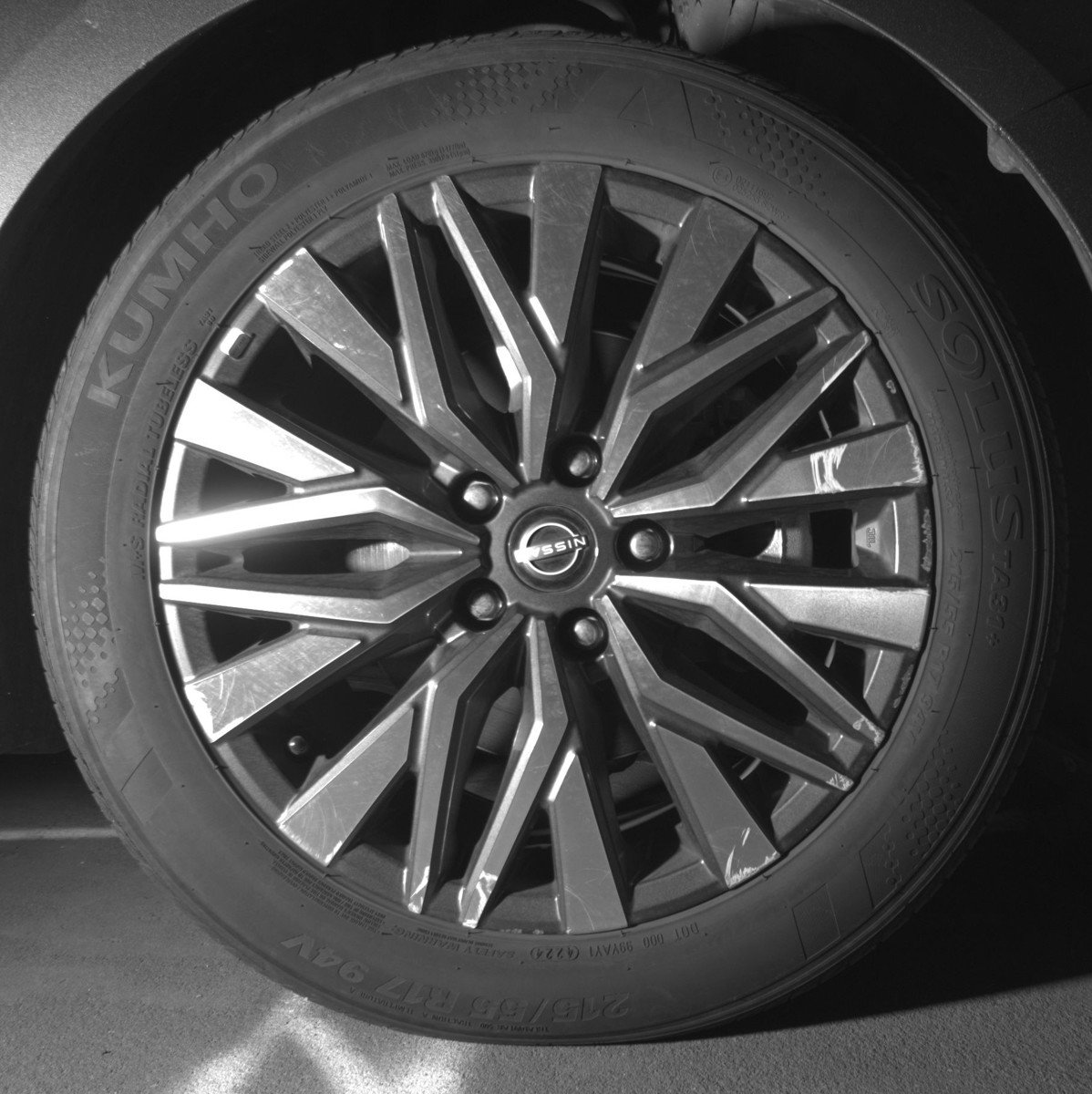 Used 2025 Nissan Altima 2.5 SV image 13