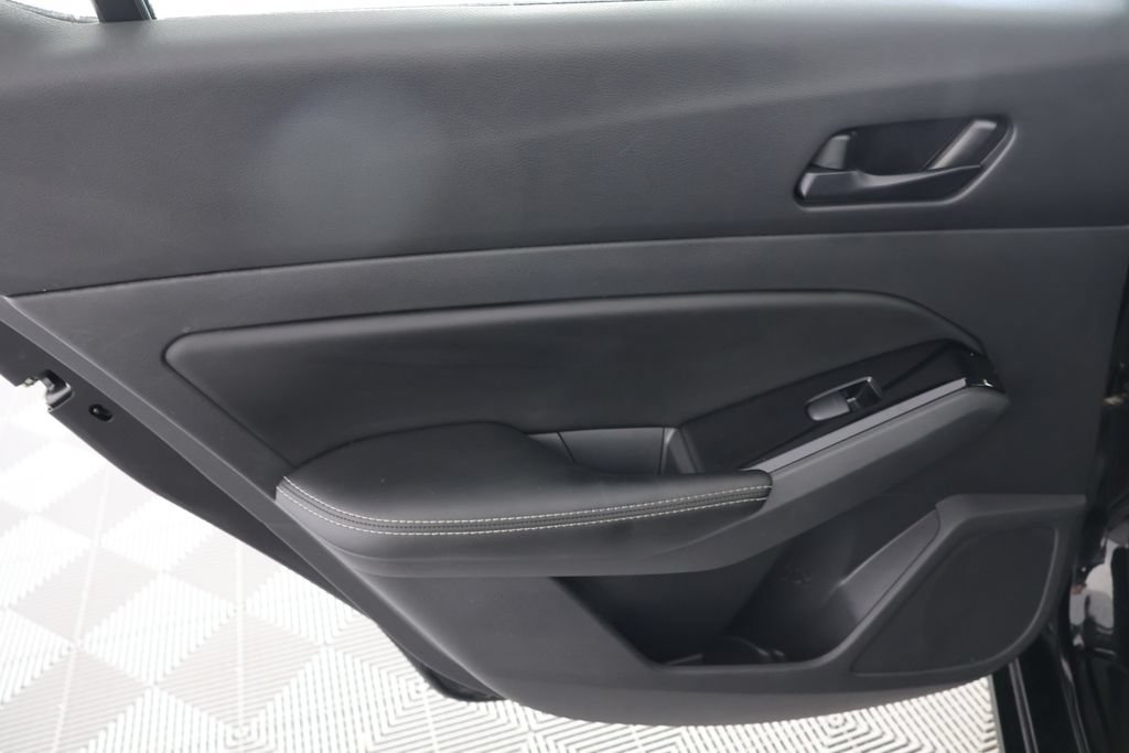Used 2023 Nissan Altima 2.5 SV FWD image 25