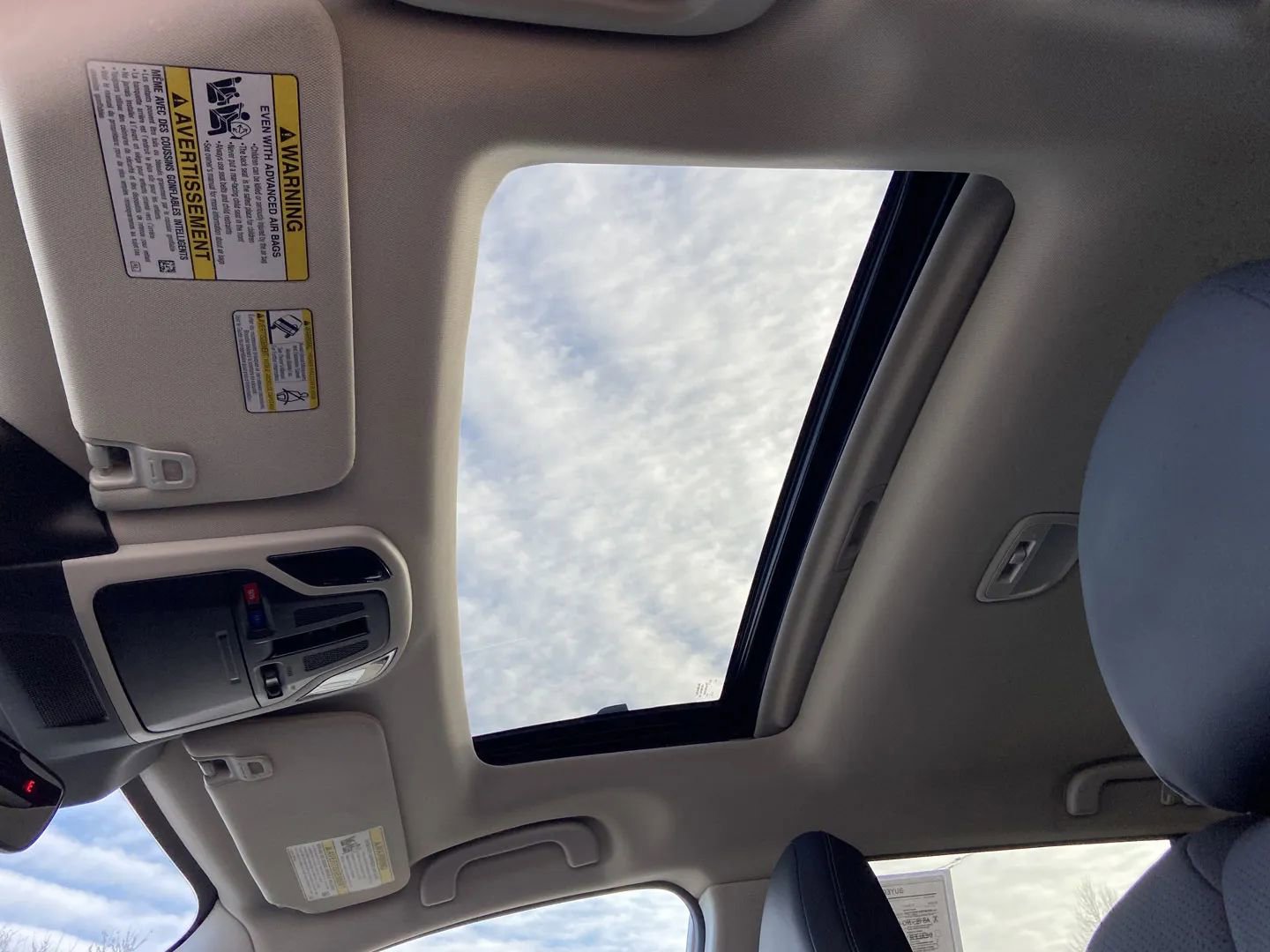 Used 2023 Subaru Outback Limited image 13