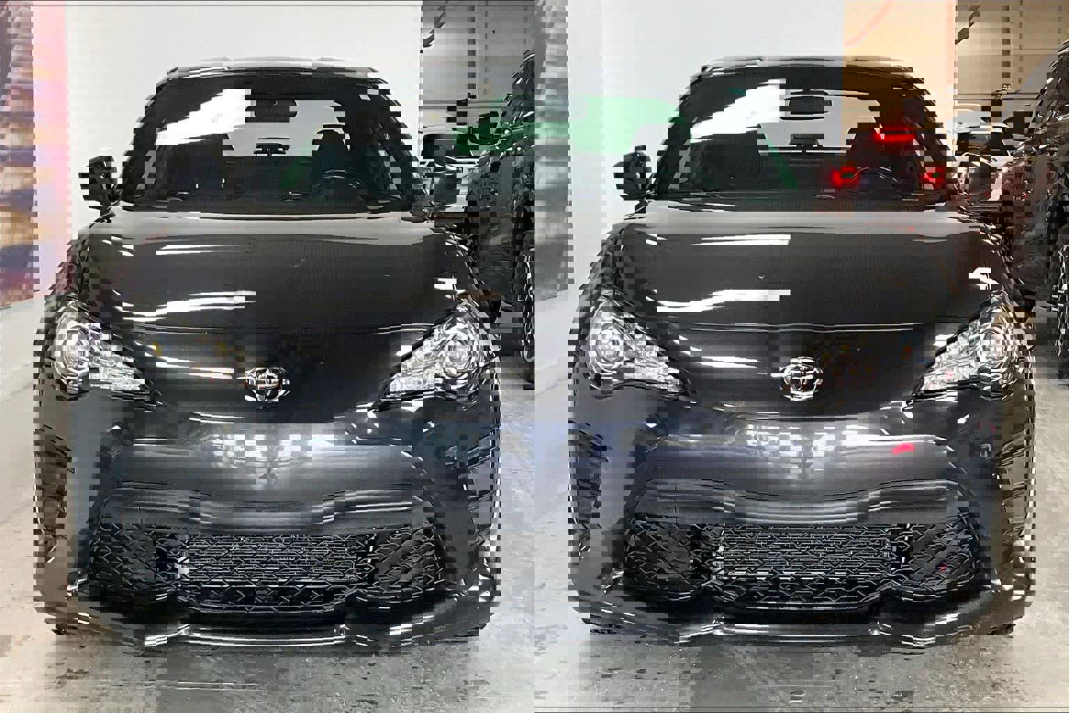 Used 2017 Toyota 86 image 6