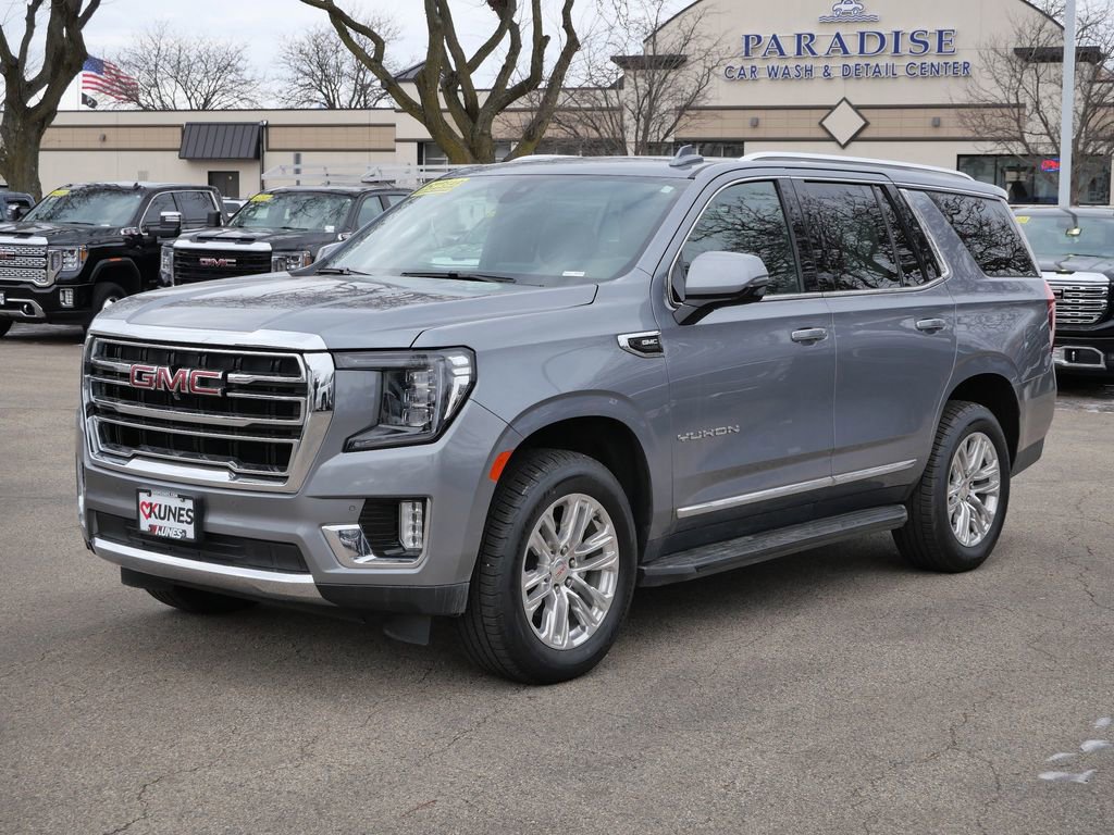 Used 2022 GMC Yukon SLT w/ SLT Premium Package image 4