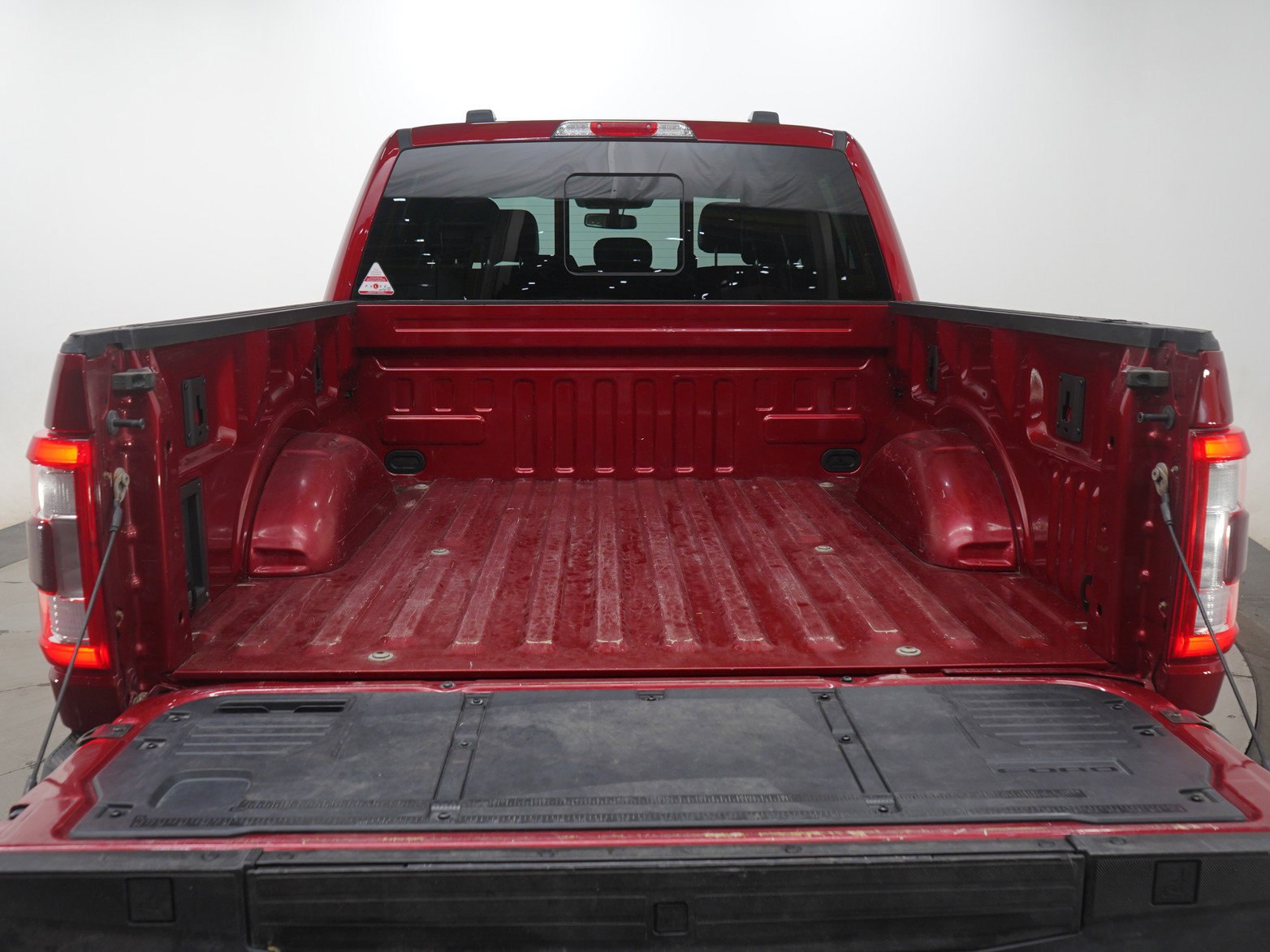 Used 2021 Ford F150 Lariat w/ Equipment Group 502A High image 11