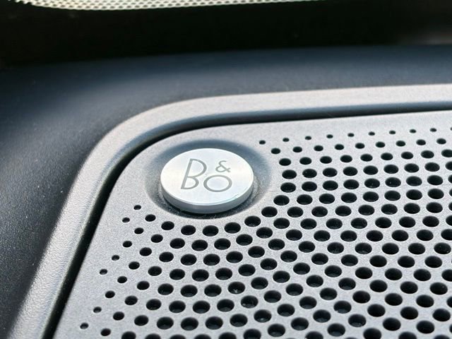 Used 2024 Ford Bronco Wildtrak image 14