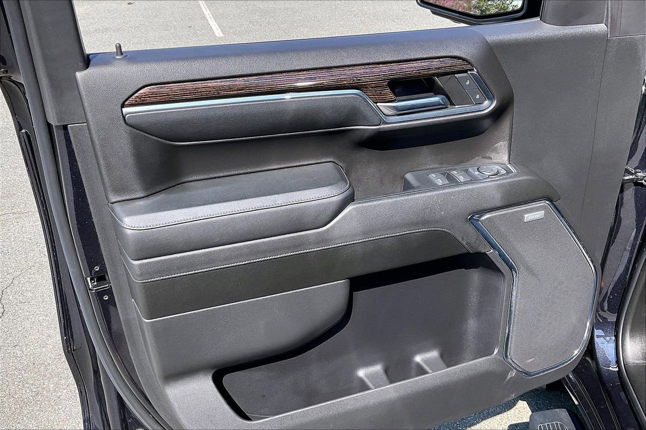 Used 2024 GMC Sierra 1500 Elevation w/ Elevation Premium Package image 28