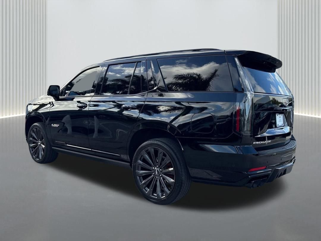 Used 2025 Cadillac Escalade V image 7