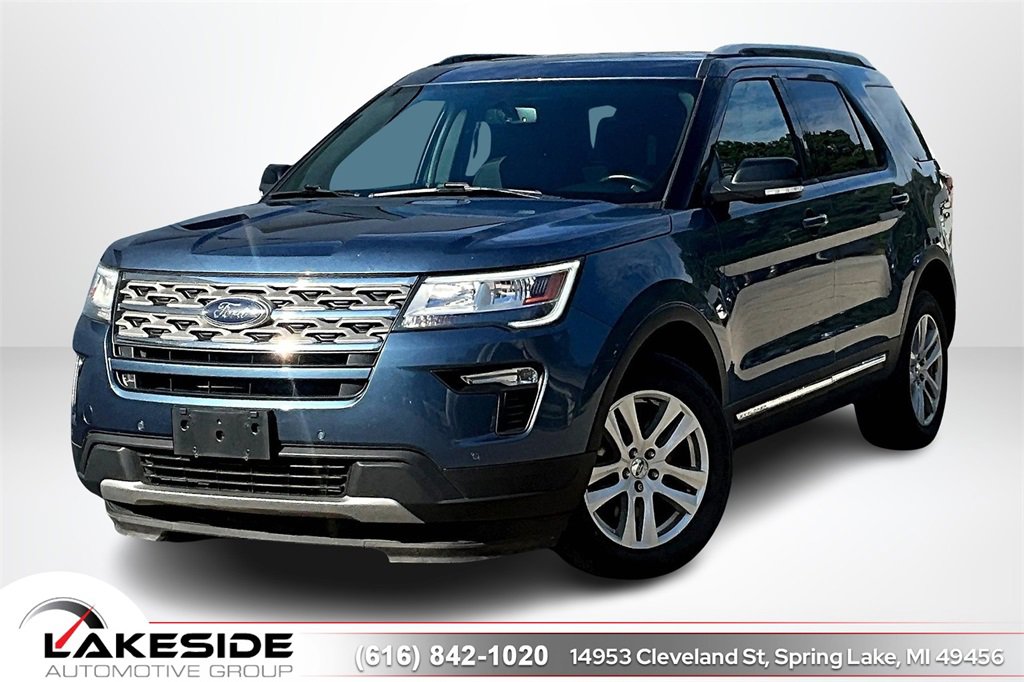 Used 2018 Ford Explorer XLT w/ XLT Technology Feature Bundle