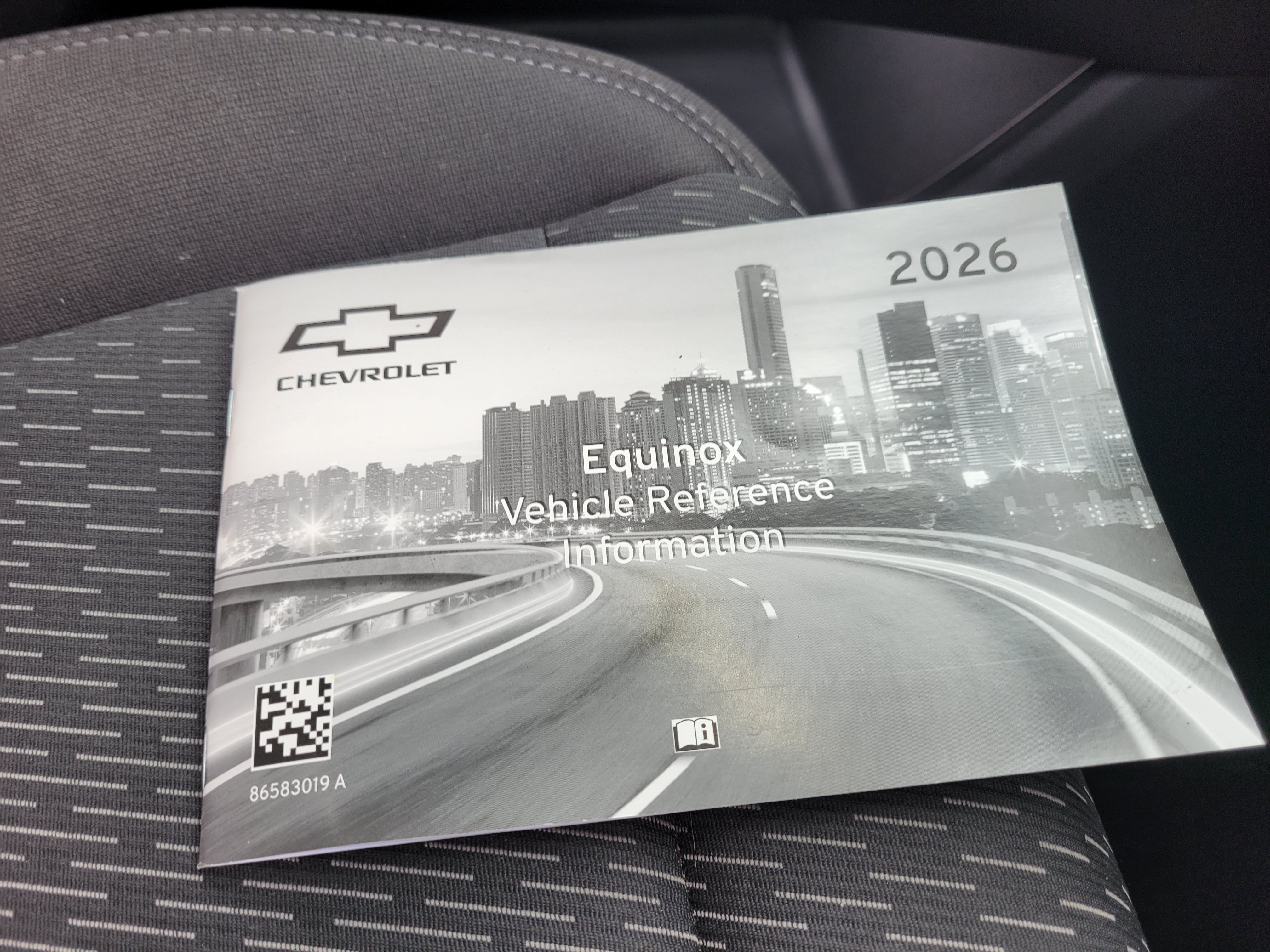 Certified 2026 Chevrolet Equinox LT FWD image 45