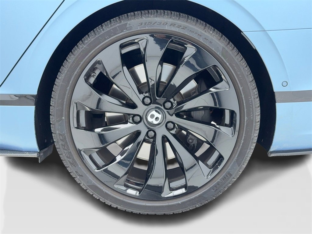 Used 2022 Bentley Flying Spur W12 image 69