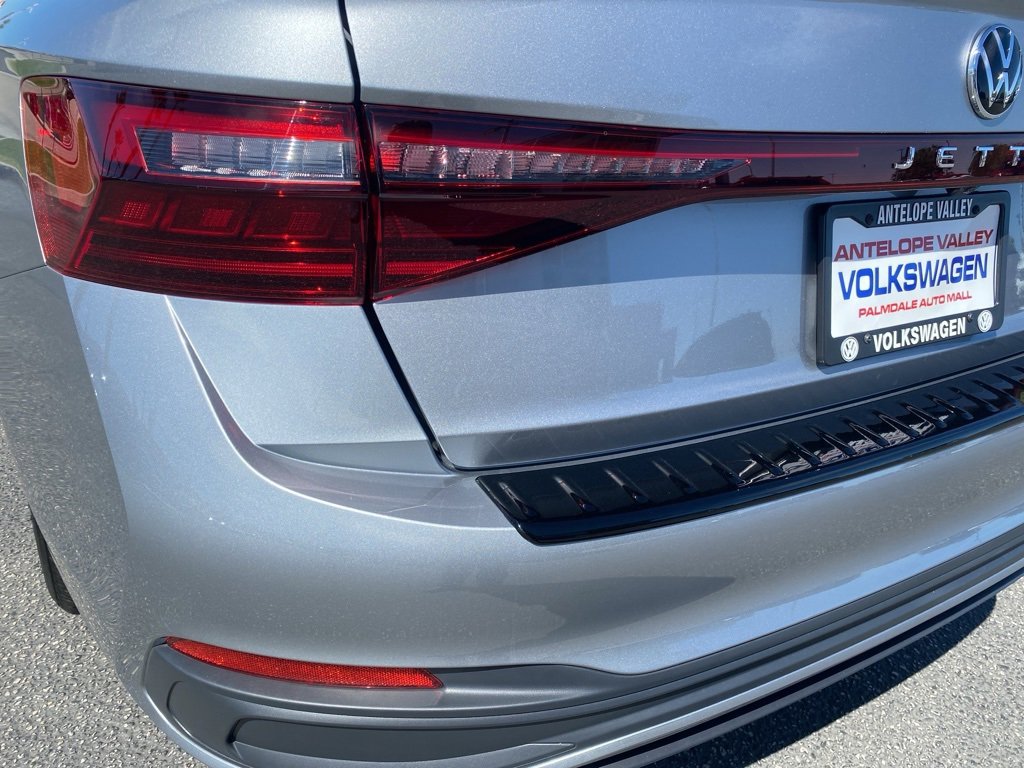 New 2025 Volkswagen Jetta S image 11