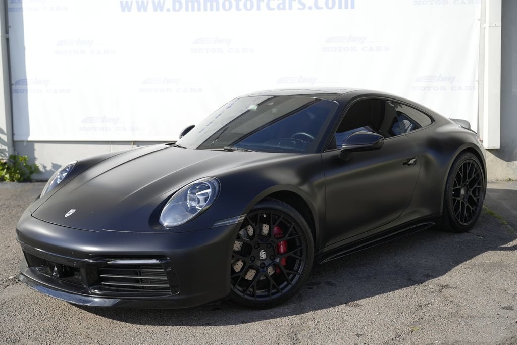 Used 2020 Porsche 911 Carrera 4S AWD/4WD image 2