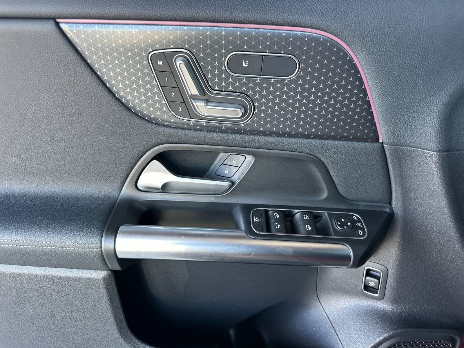 Certified 2026 Mercedes-Benz GLA 250 4MATIC image 12