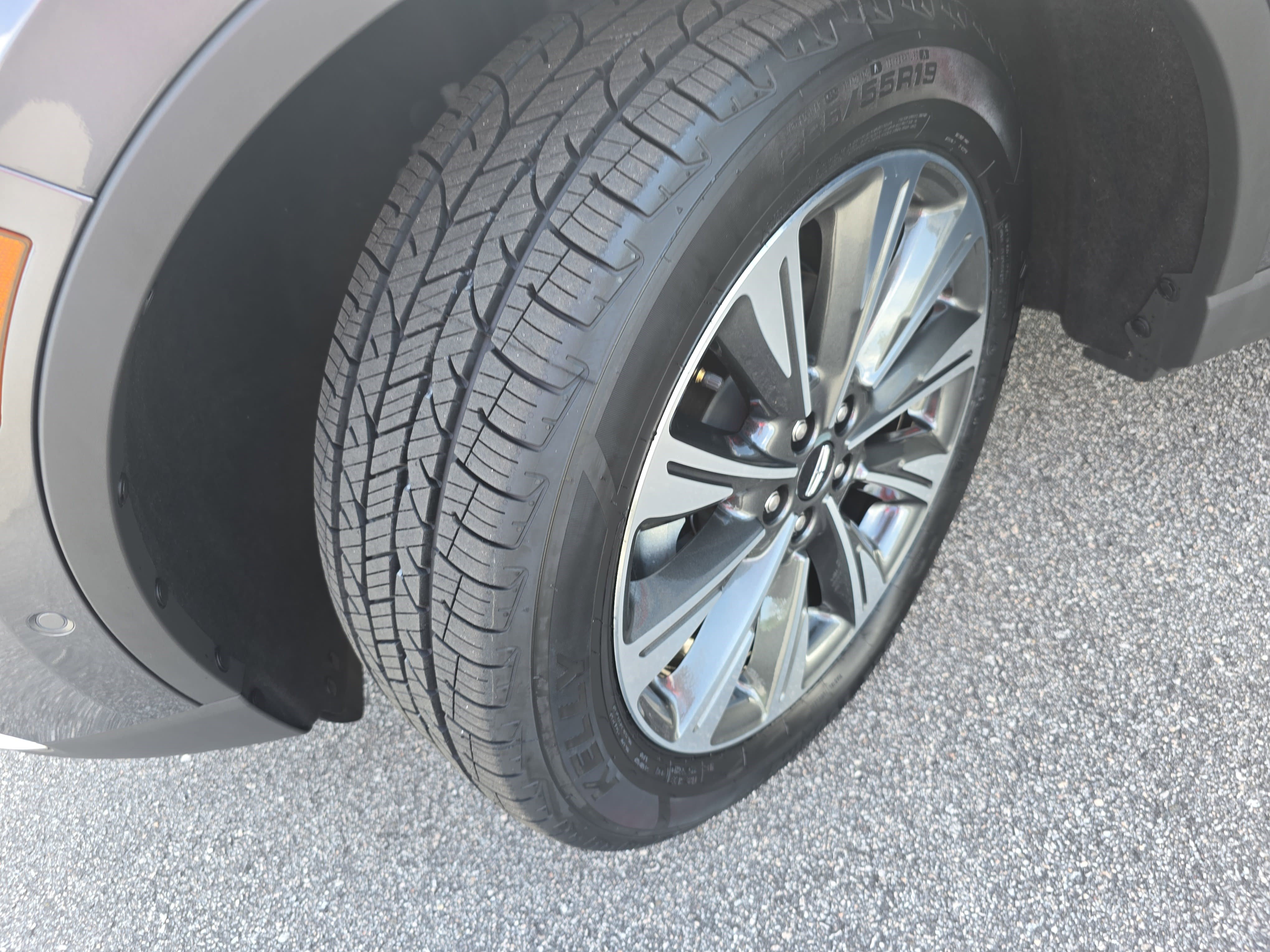 Certified 2022 Lincoln Corsair Reserve w/ Equipment Group 201A image 32