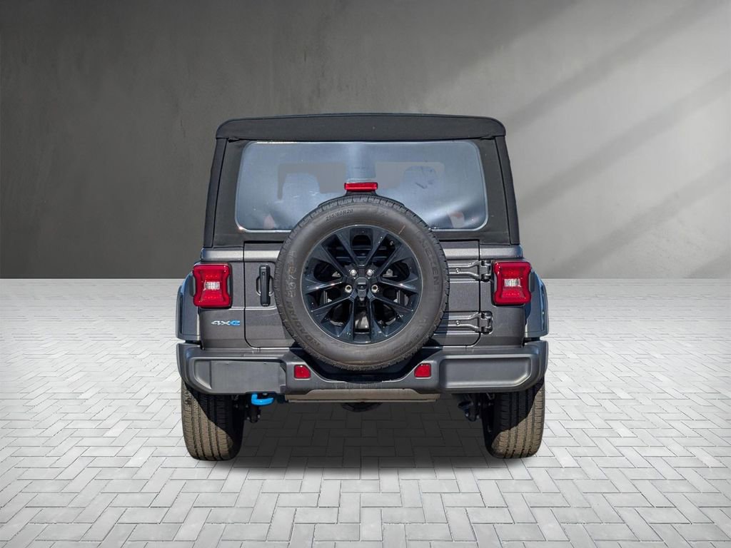 Used 2024 Jeep Wrangler Unlimited Sahara image 7