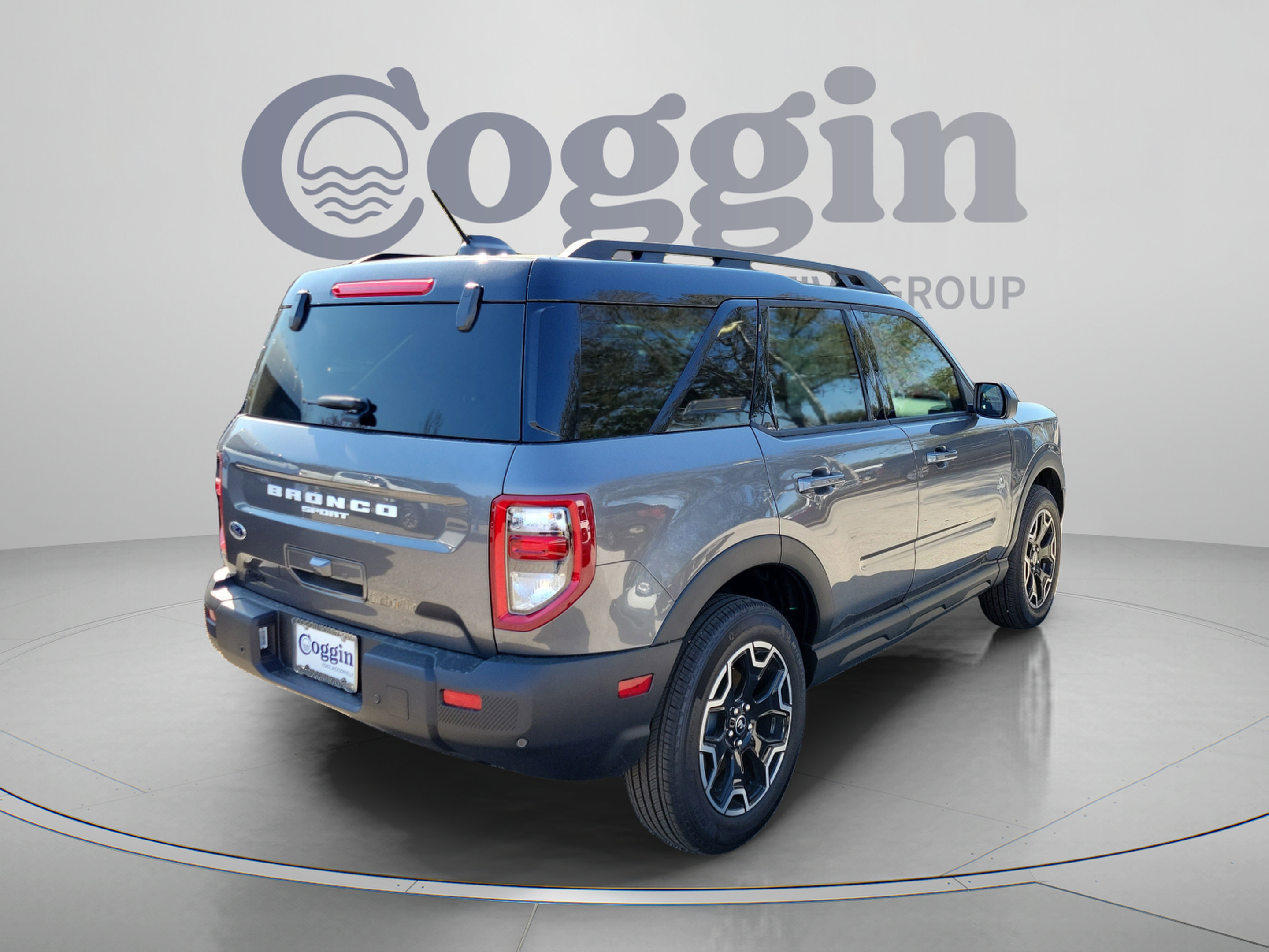 New 2025 Ford Bronco Sport Outer Banks w/ Outer Banks Tech Package+ AWD/4WD image 4