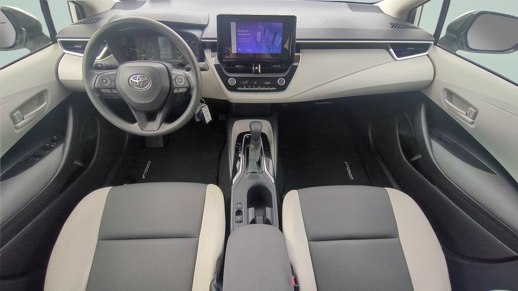 Used 2024 Toyota Corolla LE FWD image 10