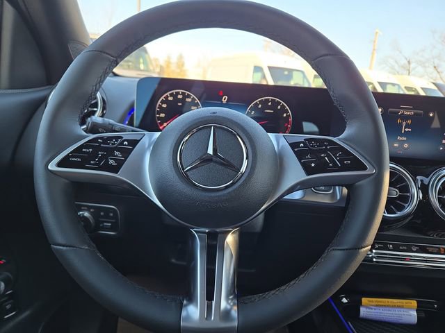 New 2026 Mercedes-Benz GLB 250 4MATIC image 15