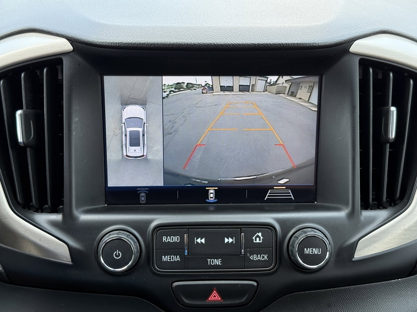 Used 2018 GMC Terrain Denali w/ Advanced Safety Package image 26