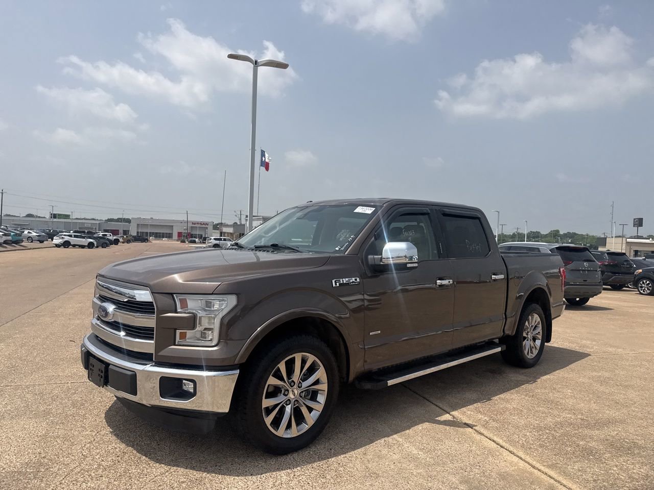Used 2015 Ford F150 Lariat w/ Equipment Group 502A Luxury RWD image 8
