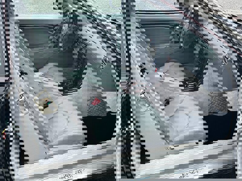 Used 2000 Mercedes-Benz SL 500 image 9