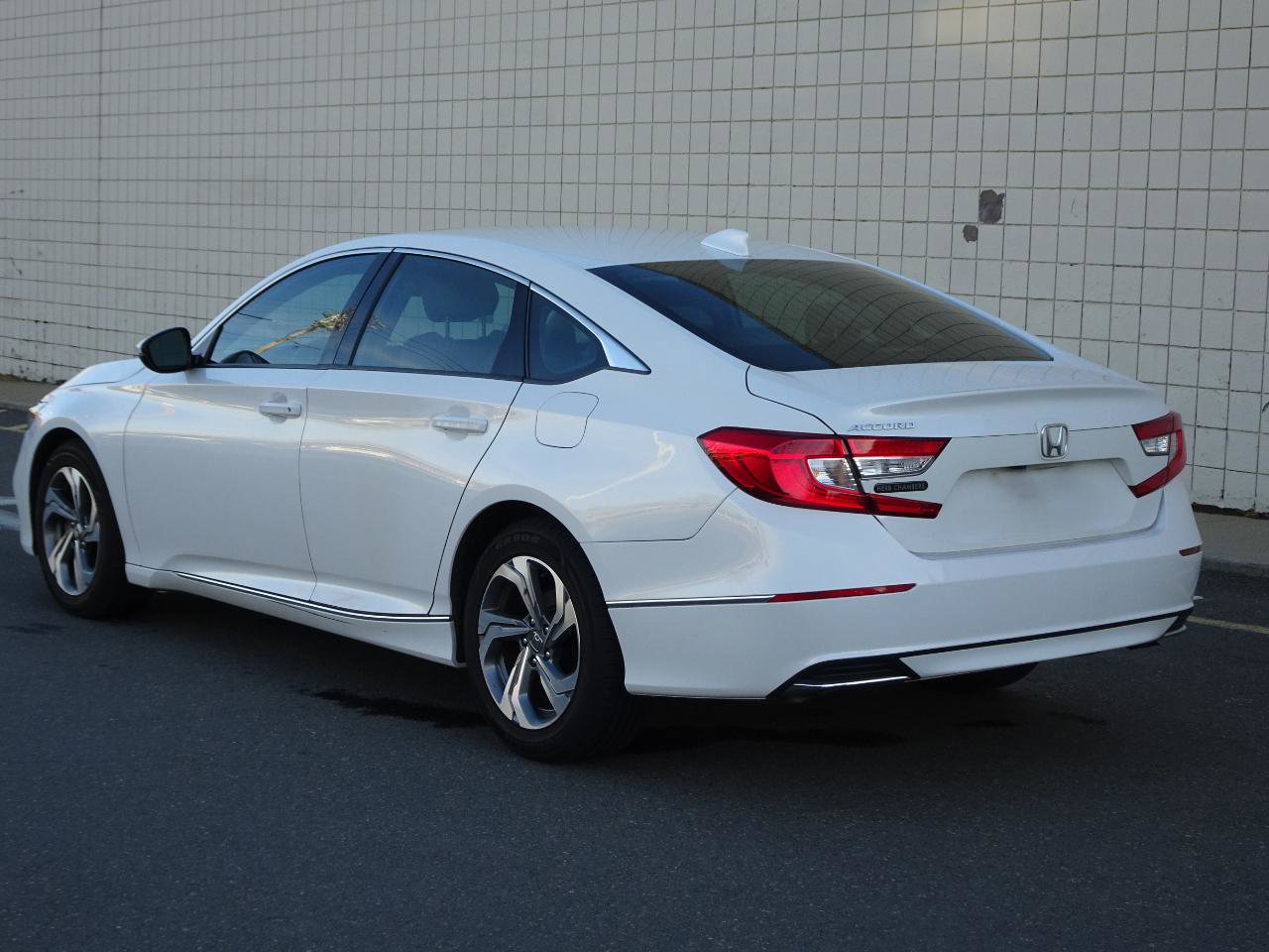 Used 2020 Honda Accord EX-L image 5