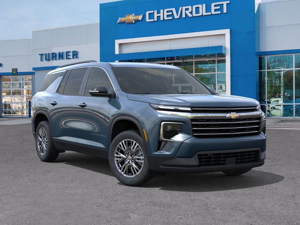 New 2026 Chevrolet Traverse LT w/ Driver Confidence Package AWD/4WD image 7