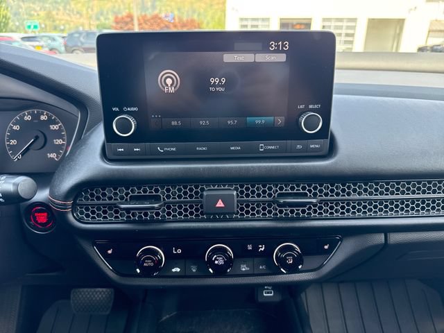 Used 2024 Honda HR-V Sport image 25