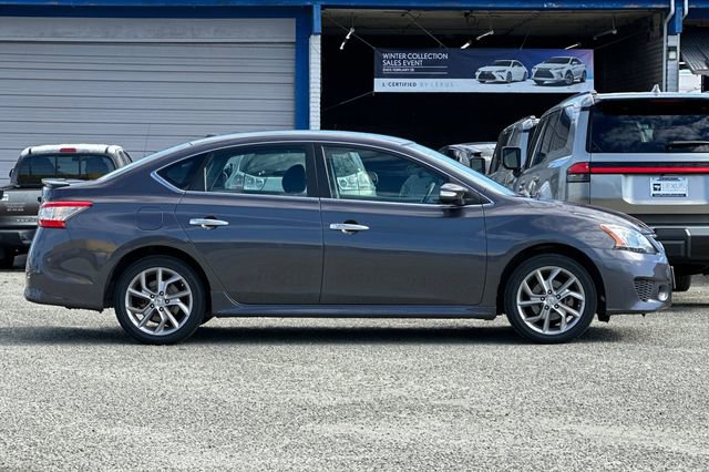 Used 2015 Nissan Sentra SR w/ Navigation Package image 3
